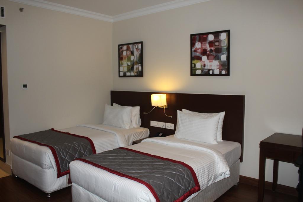 ซิเอสต้า ไฮเทค โฮเต็ล Hotel ไฮเดอราบัด ห้อง รูปภาพ